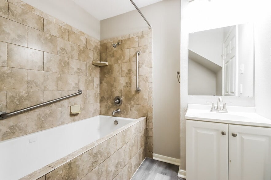 Building Photo - 20722 Fox Hound Ln