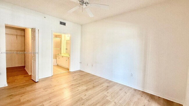 Building Photo - 2808 Amalei Dr