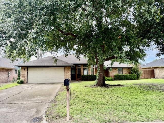 Primary Photo - 17 Cimarron Dr