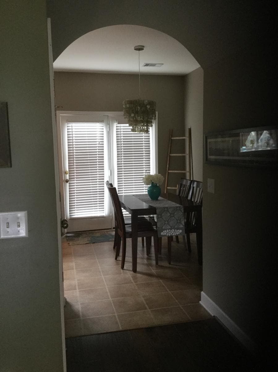 Dining Area - 2015B Beech Avenue