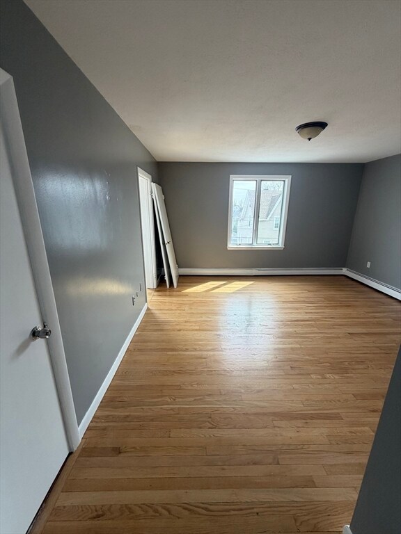 Building Photo - 5 Washington Square