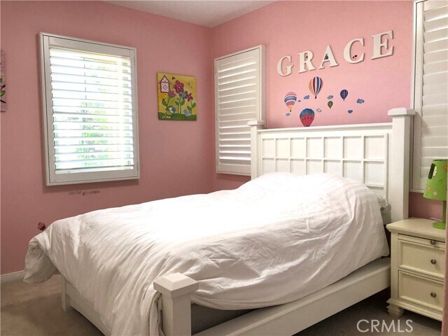 Building Photo - 78 Ashdale