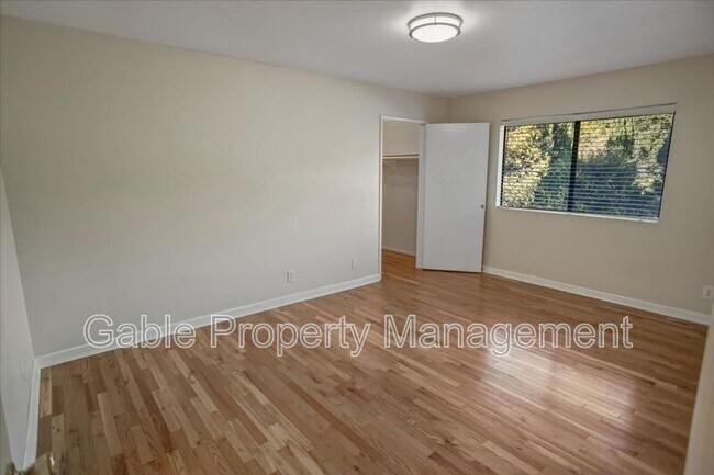 Building Photo - 23528 Newhall Ave