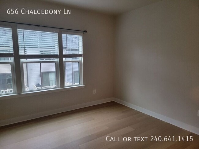 Building Photo - 656 Chalcedony Ln