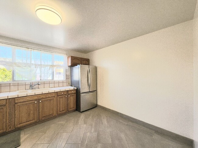 Building Photo - Lovely home in Daly City