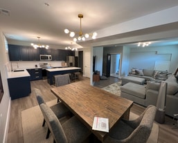 Building Photo - 6108 Waterman Blvd