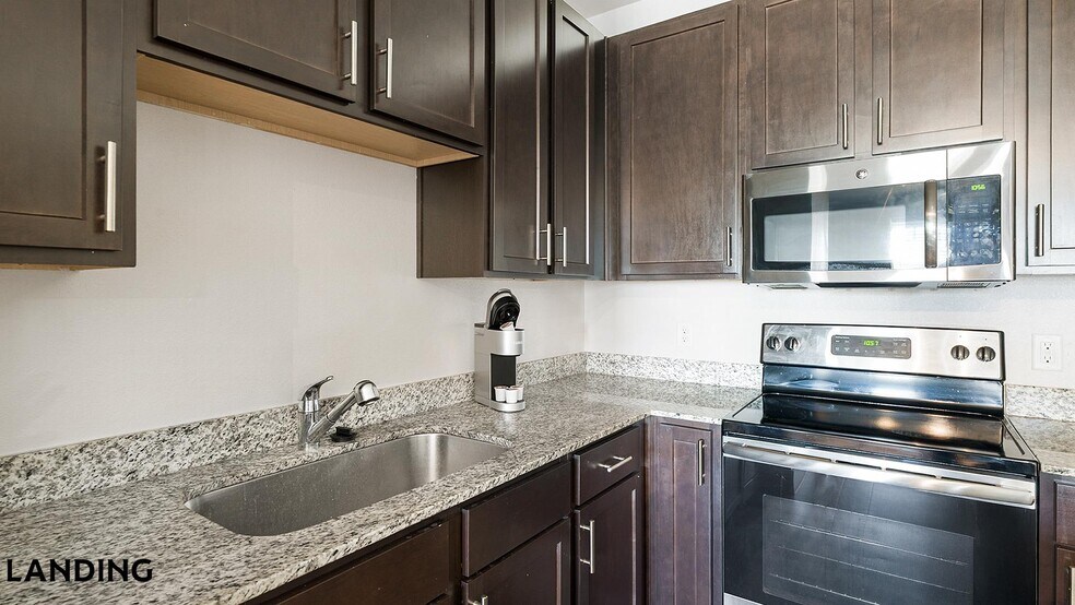 Building Photo - 4115 Louetta Rd