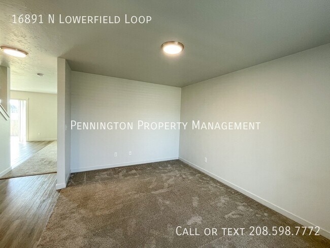 Building Photo - 16891 N Lowerfield Loop