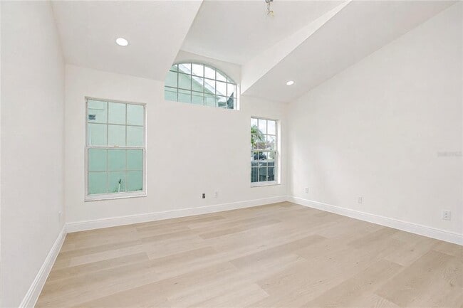 Building Photo - 2039 Shannon Lakes Blvd