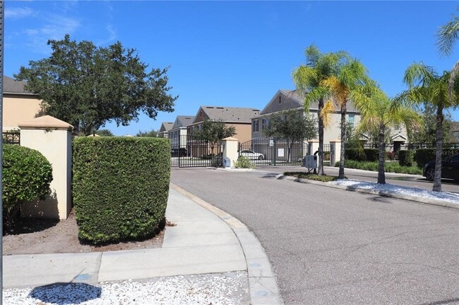 Building Photo - 3740 Seneca Club Loop