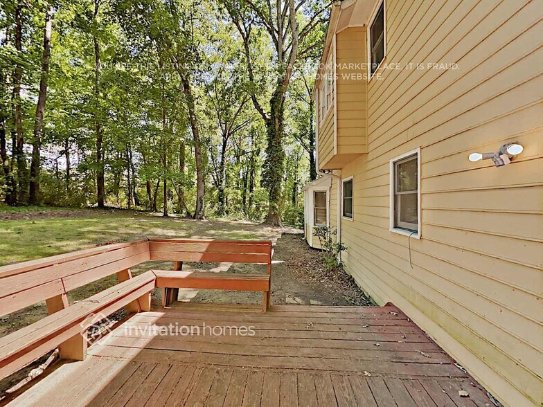 Building Photo - 2075 Palmer Ct