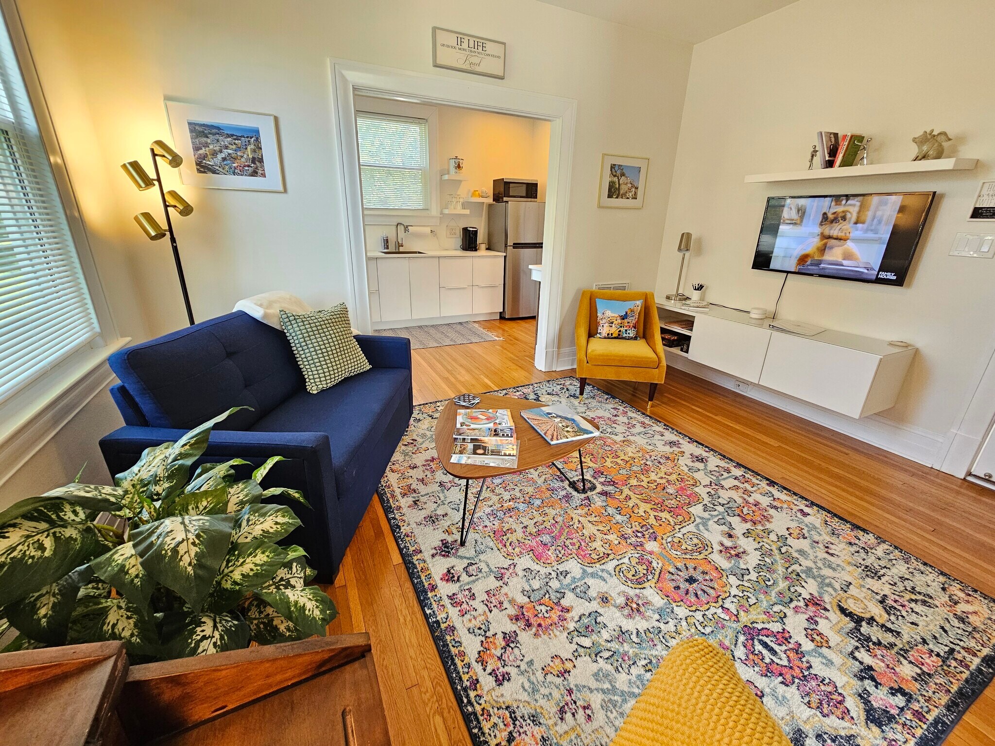 Building Photo - 3541 Fort Ave