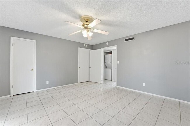 Building Photo - 3011 George Mason Ave