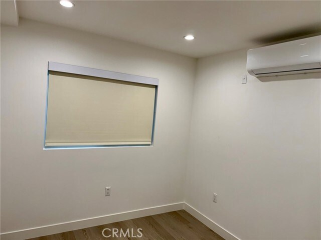 Building Photo - 5974 Jamieson Ave