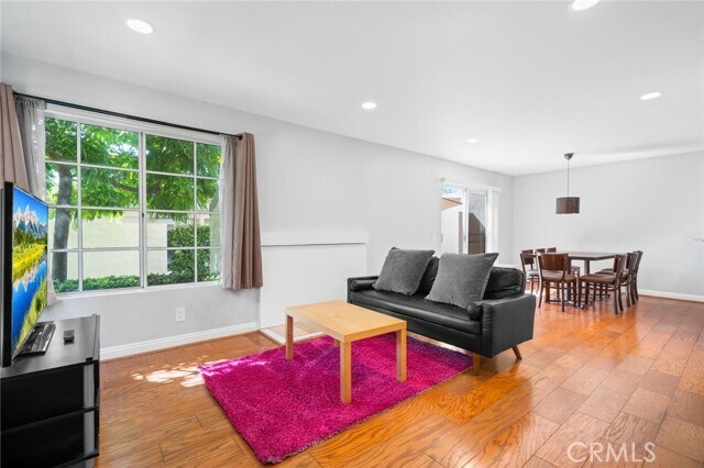 Building Photo - 15 Exeter