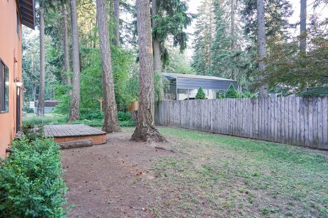Building Photo - 4 Bedroom home tucked away in Hayden