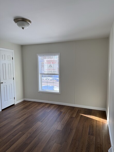 Building Photo - 64 Alflo Cir