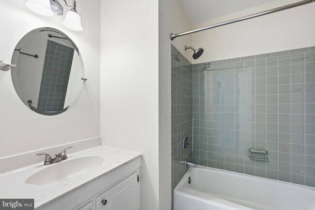 Building Photo - 10429 Red Granite Terrace