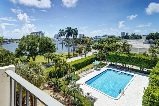 Building Photo - 2500 E Las Olas Blvd