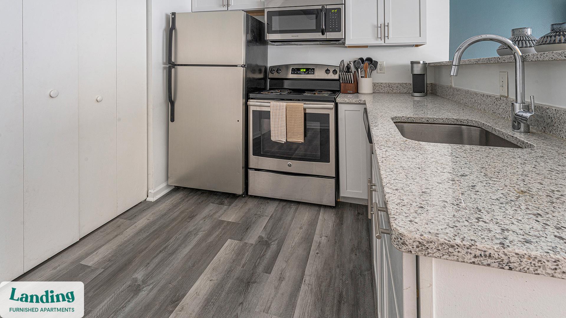 Building Photo - 222 E Saratoga St