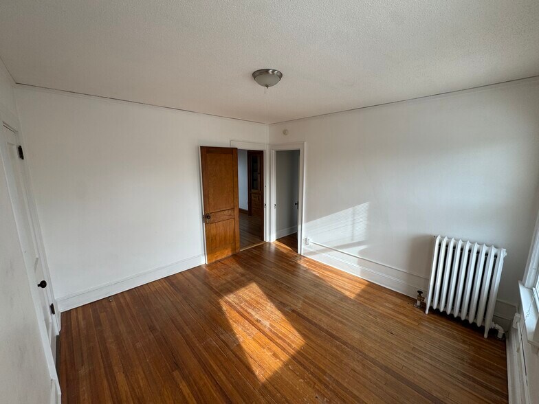 Bedroom 2 - 34 Nesbit Ave