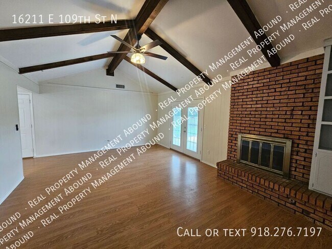 Building Photo - 16211 E 109th St N