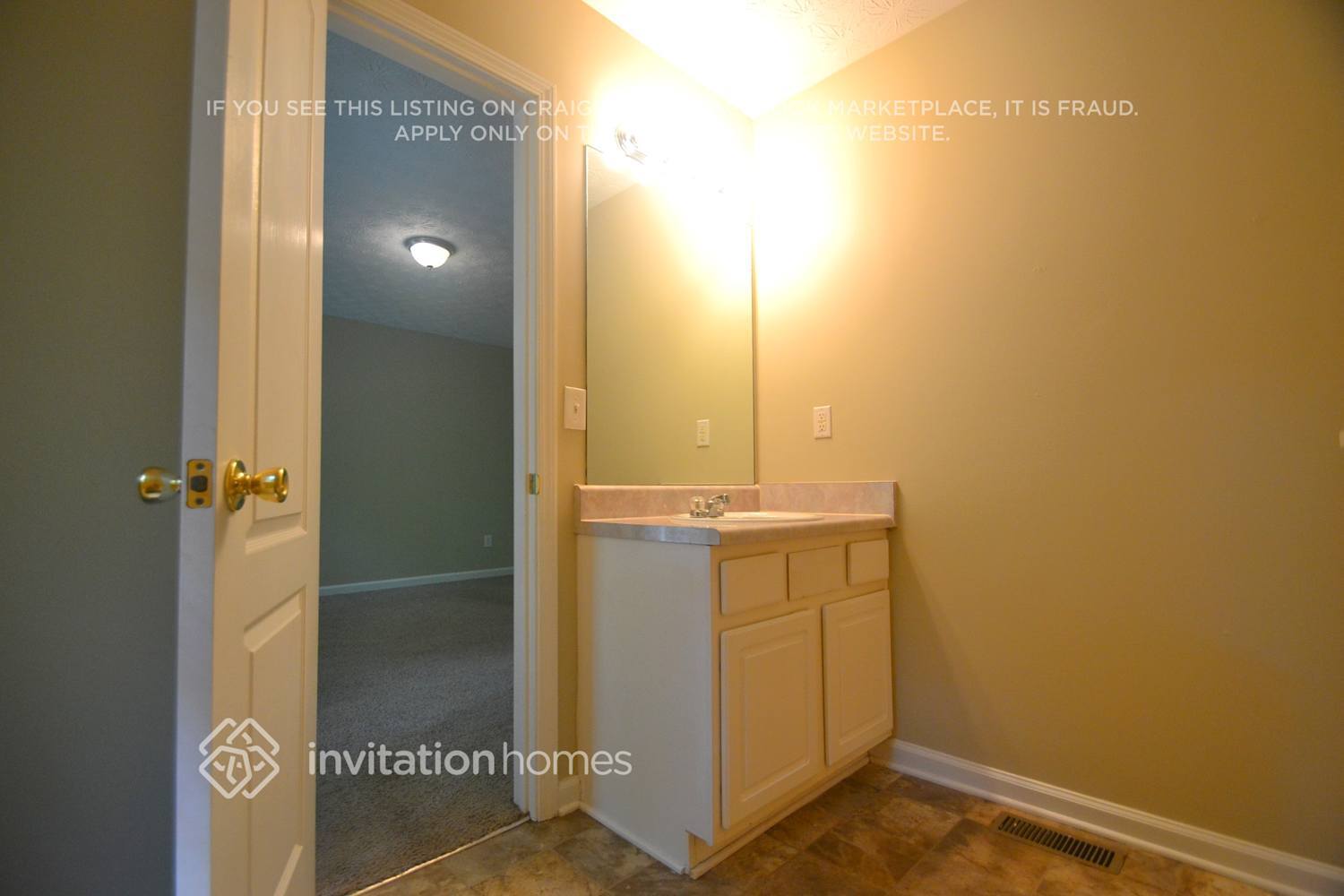 Building Photo - 407 Delane Dr