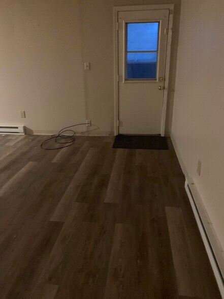 Living room - 63 Wilson St