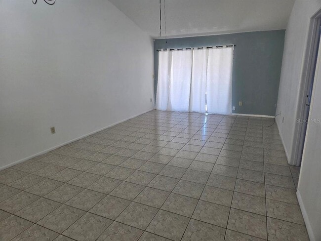 Building Photo - 12165 Sandal Creek Way