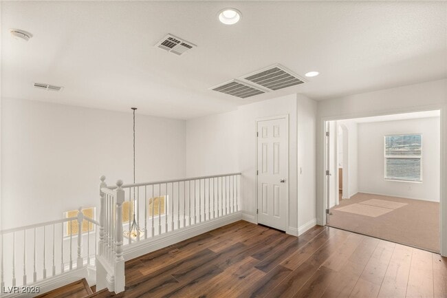 Building Photo - 6247 Sugartree Ave