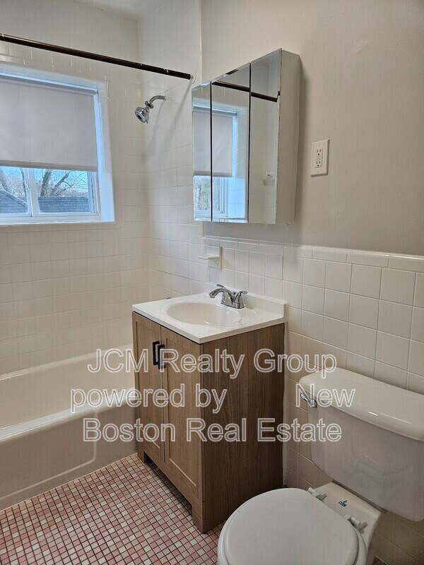 Building Photo - 700 Cummins Hwy