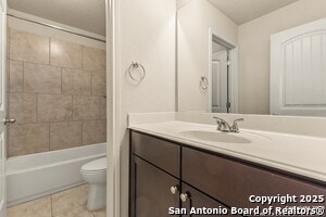 Building Photo - 1302 Petunia Blf