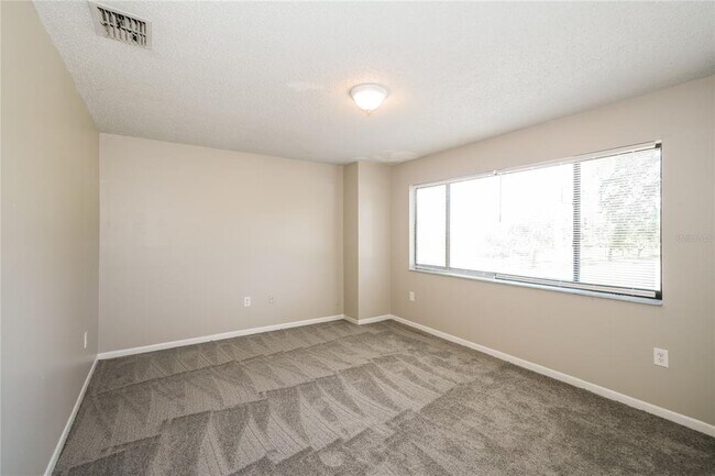 Building Photo - 4601 E Serena Dr