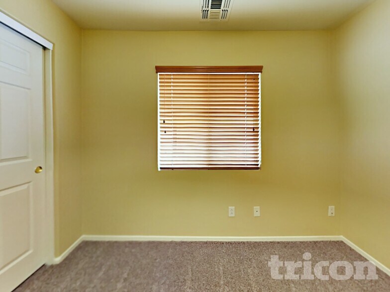 Building Photo - 22478 W Adams St