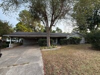 Building Photo - 504 W South