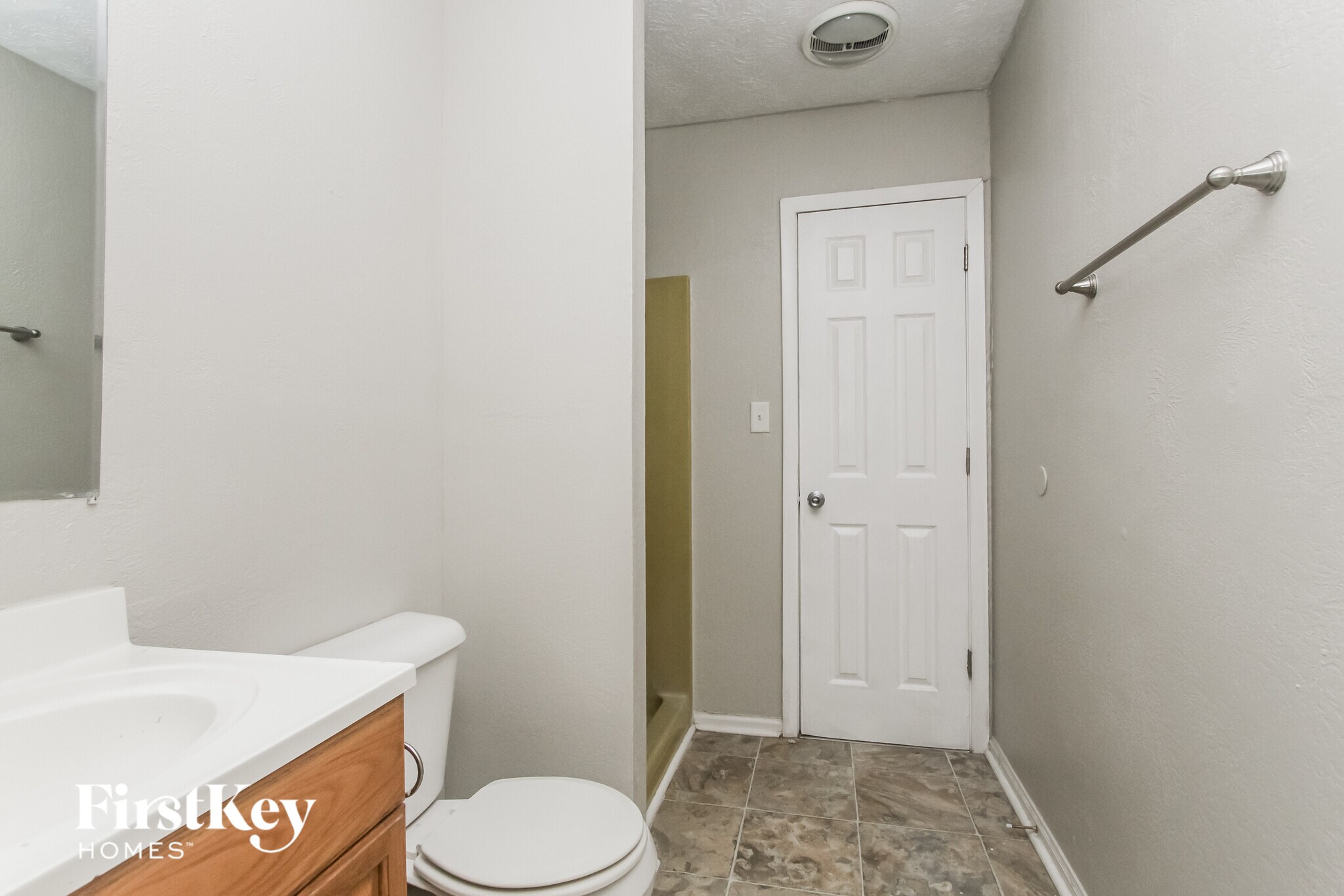 Building Photo - 4025 Mi Casa Ave