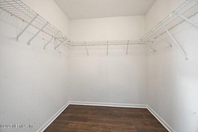 Building Photo - 4325 Spoon Hollow Ln