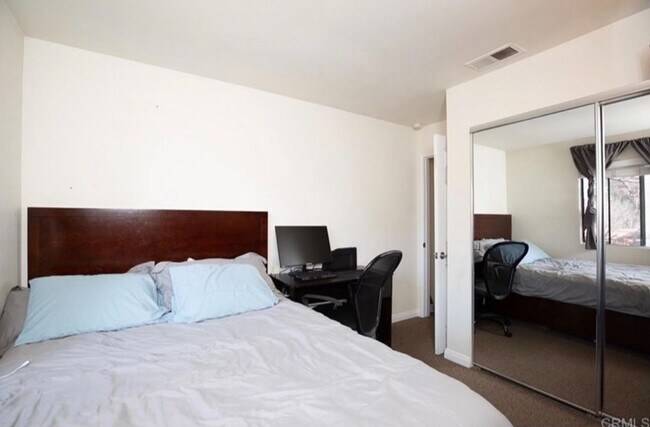 Building Photo - Upstairs 2 Bedroom 2 Bath Condo Available in El Cajon, Rancho Area