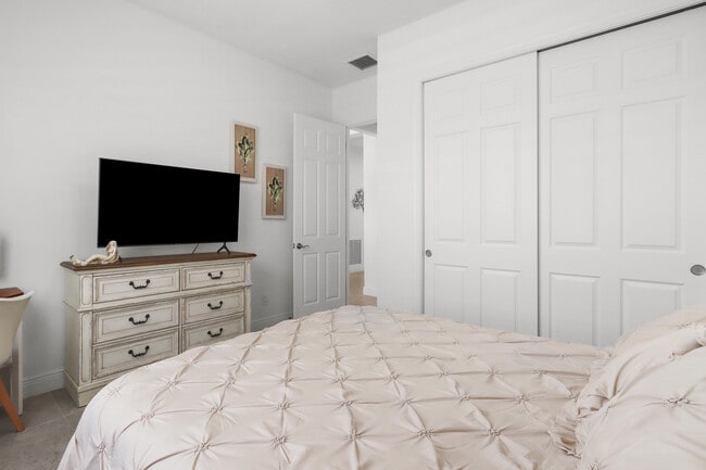 Building Photo - 9282 SW Miracoli Wy