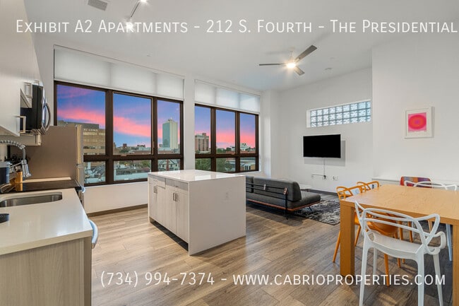 Building Photo - Exhibit A2 Apartments - 212 S. Fourth -The Presidential - 2 Bed/2 Bath