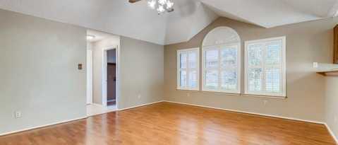 Building Photo - 1611 Brenwood Dr