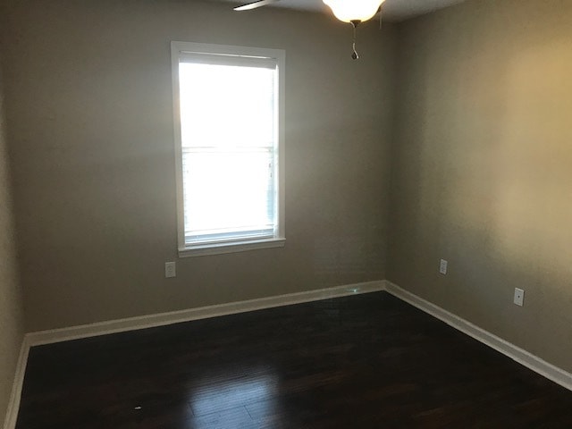 Building Photo - 100 Clay Hills Dr