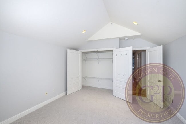 Building Photo - Noe Valley - 4 BR, 3 BA Condo 2,326 Sq. Ft. - 3D Virtual Tour, Roof Deck, Parking and Storage