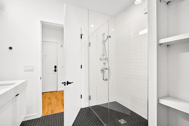 Building Photo - 57 N St NW