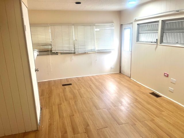 Building Photo - 137 Lantern Pl