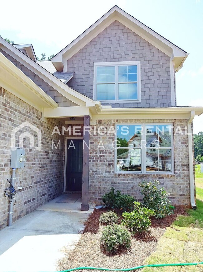 Building Photo - Town Home in Chelsea!!! Available to View ...