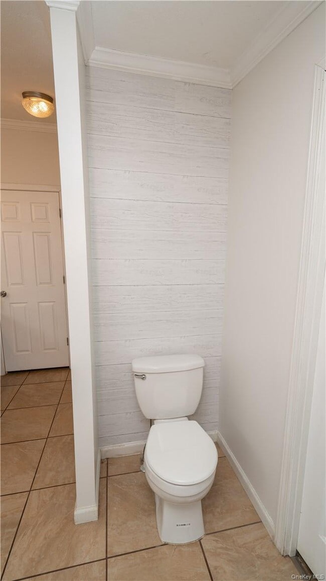 Building Photo - 3 Wildwood Rd