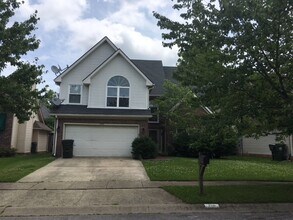 Building Photo - Spacious 2 Story In Willow Bend           20260604