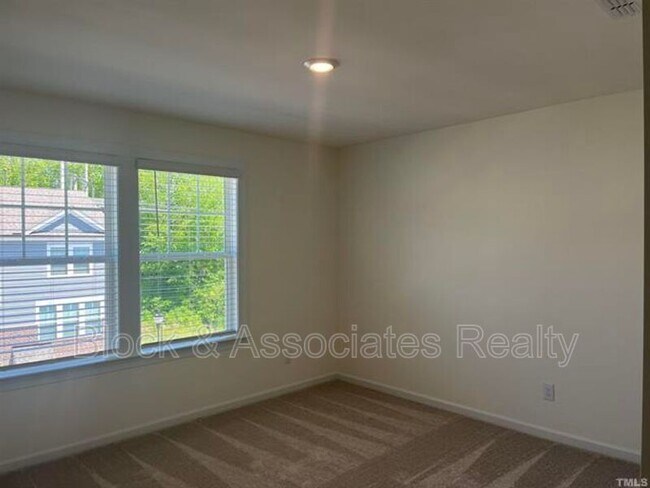Building Photo - 7011 Gentle Pine Pl