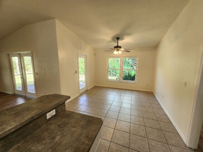 Building Photo - Beautiful Turnbull Estates 4 Bedroom Home